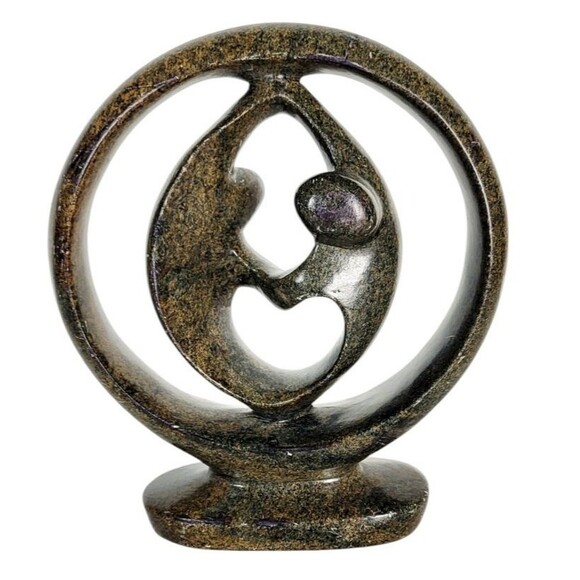 VTG 70s "Circle Of Love" Heart Couple Love Hand Carved Stone Sculpture Signed - Picture 3 of 11